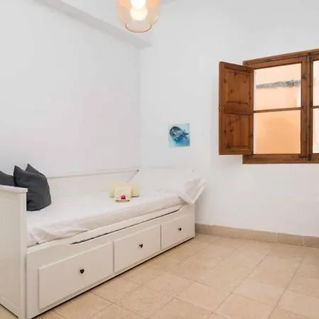Maca Plaza Appartement *